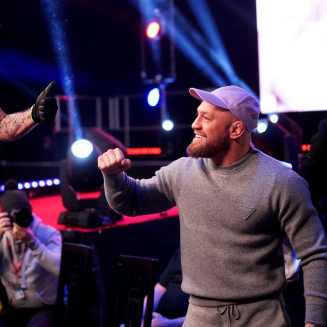 John Kavanagh (lijevo) i Conor McGregor (desno)