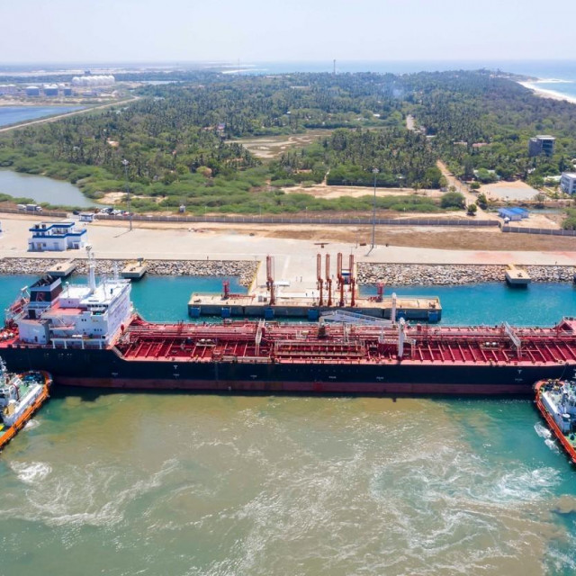 Luka Hambantota, Šri Lanka