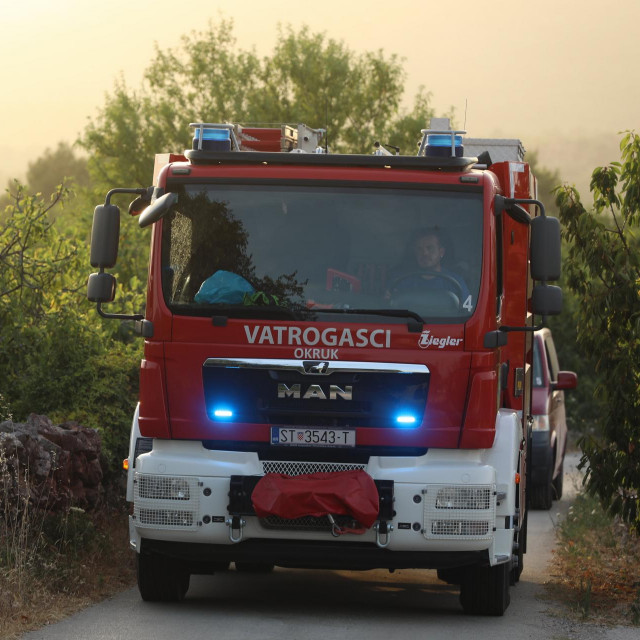 Vatrogasno vozilo, ilustracija