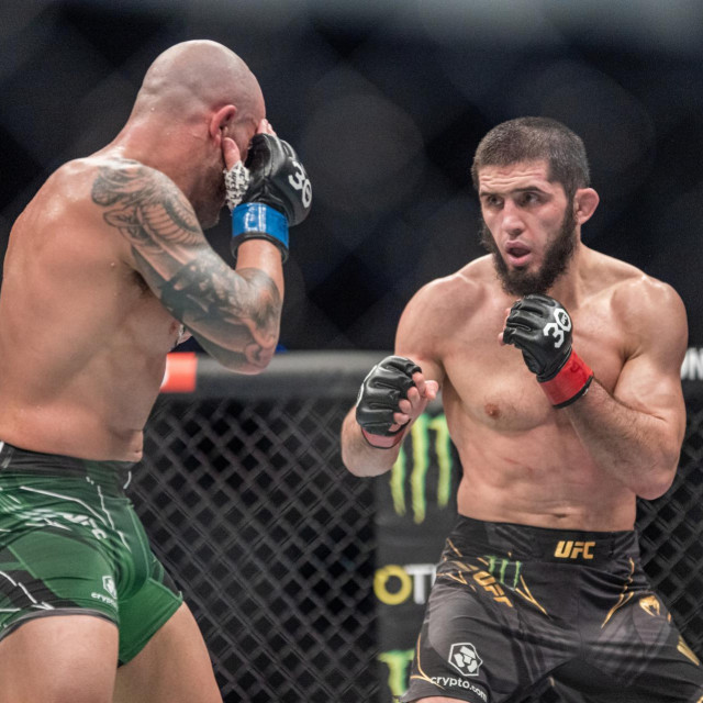  Islam Makhachev vs. Alex Volkanovski 