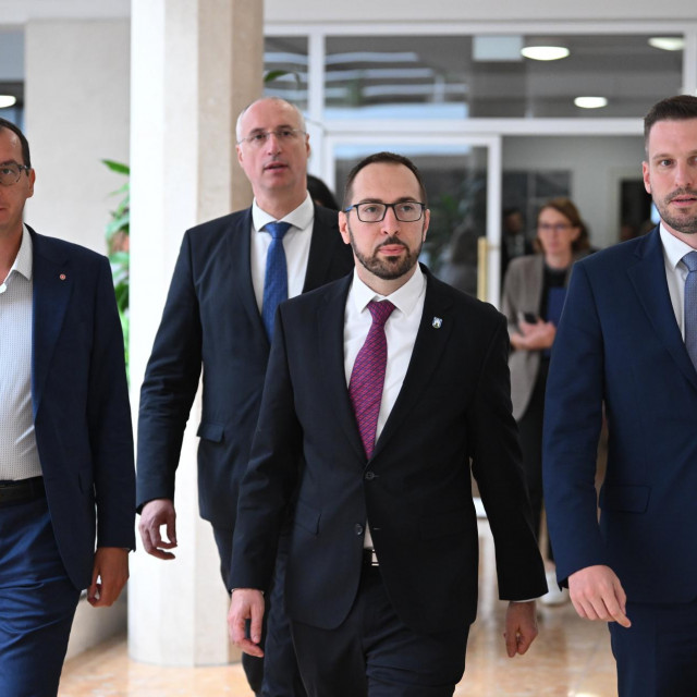 Marko Filipović, Ivica Puljak, Tomislav Tomašević, Ivan Radić
 