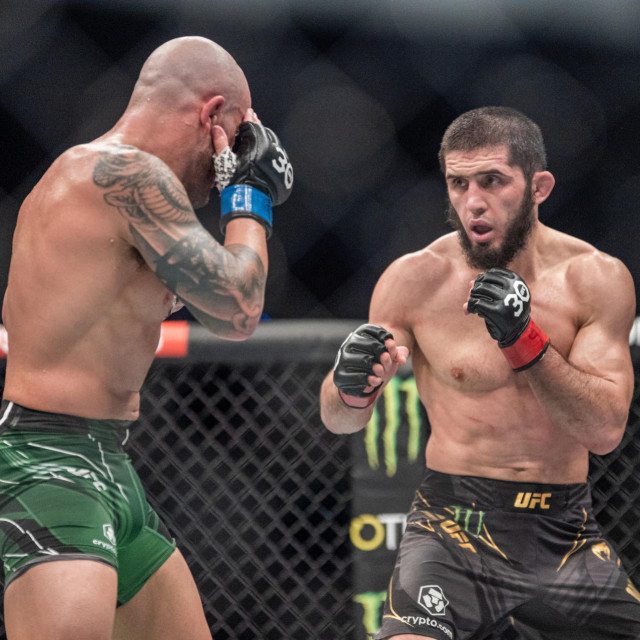 Islam Makhachev vs. Alex Volkanovski