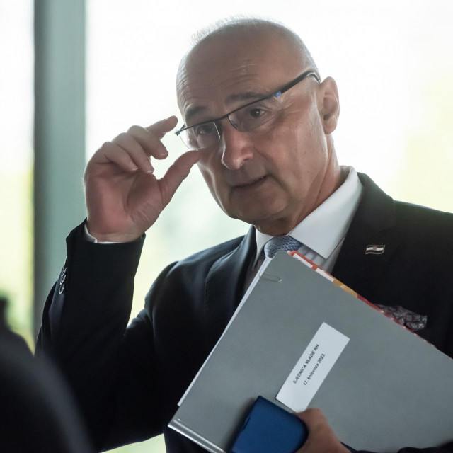 Gordan Grlić Radman