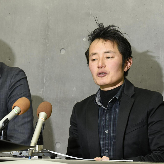 Takakito Usui, osoba koja se željela registrirati kao mjuškarac bez podvrgavanja operaciji promjene spola