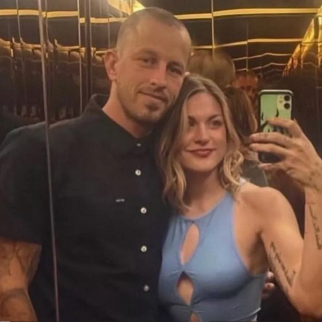 Frances Bean Cobain i Riley Hawk