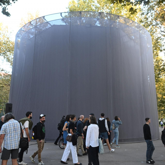 Otvorenje umjetničke instalacije ”Rezonanca nepredviđenog hrvatske suvremene umjetnice Ivane Franke”