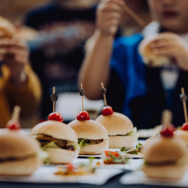 Ribafish pripremao jela za osnovnoškolce