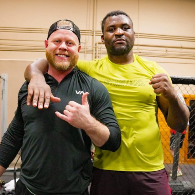 Eric Nicksick (lijevo) i Francis Ngannou (desno)