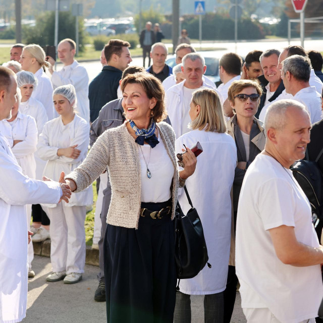Martina Dalić i radnici
