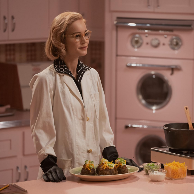  Brie Larson u seriji ”Lesson in Chemistry”