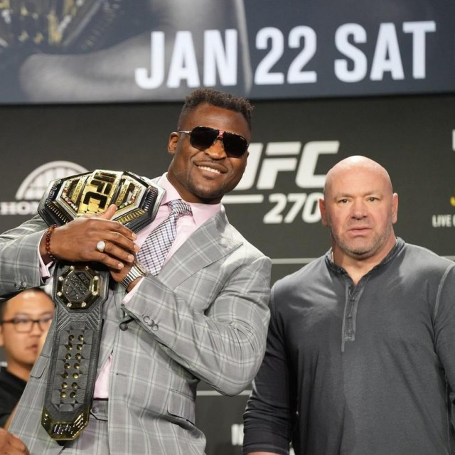 Francis Ngannou i Dana White