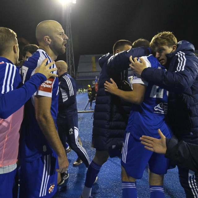 Kaneko sa suigračima nakon preokreta protiv Lokomotive