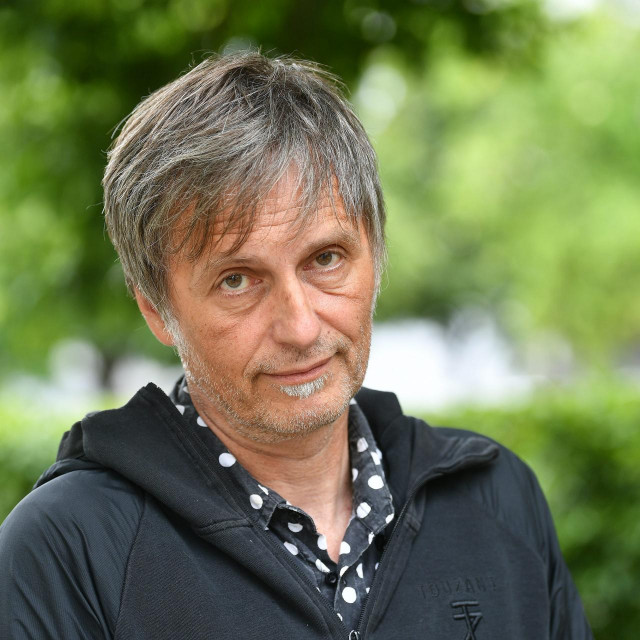 Dubravko Ivaniš Ripper: ‘San da pod stare dane stavimo pimpek u rešetke radijatora i mirno promatramo Biševo razbio se u paramparčad. No, to nas je i spasilo...‘