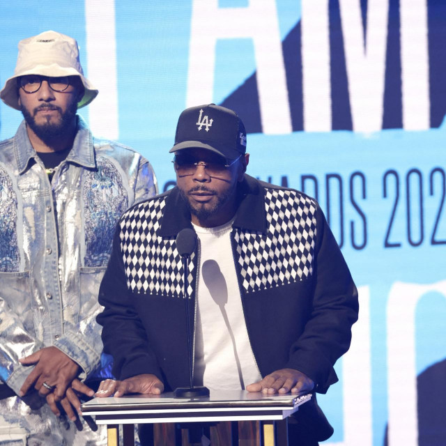 ATLANTA, GEORGIA - OCTOBER 03: In this image released on October 10, 2023, Swizz Beatz and Timbaland speak onstage during the BET Hip-Hop Awards 2023 on October 03, 2023 in Atlanta, Georgia. Terence Rushin,Image: 812750980, License: Rights-managed, Restrictions:, Model Release: no, Credit line: Terence Rushin/Getty images/Profimedia