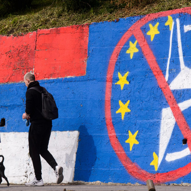 Antizapadni grafiti u Beogradu