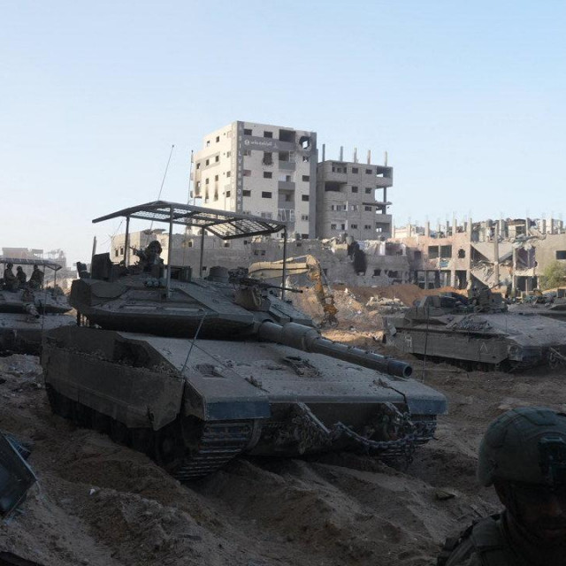 Izraelski tenkovi u Gazi