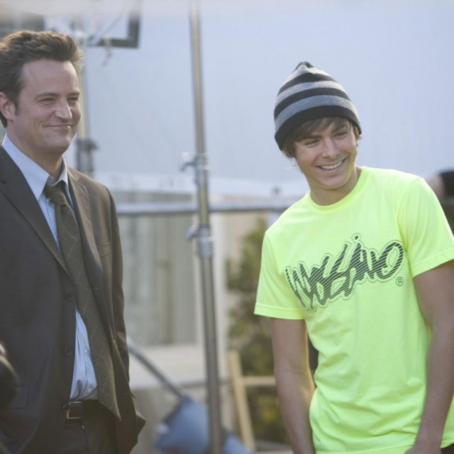 Matthew Perry i Zac Efron 2009.