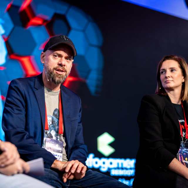 Damir Đurović (Reboot InfoGamer) i Marina Parić (A1 Hrvatska) na otvaranju sajma Reboot InfoGamer 2023.