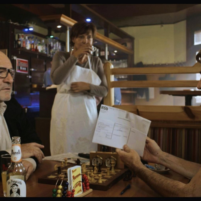 Dejan Aćimovic, Bruna Tudor i Senad Bašić u sceni uz filma