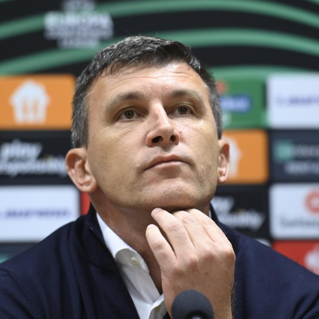 Ceska, Plzen, 091123.
Konferencija za medije Sergeja Jakirovica
nakon utakmice cetvrtog kola Uefa Konferencijske lige,
Viktorija Plzen - Dinamo.