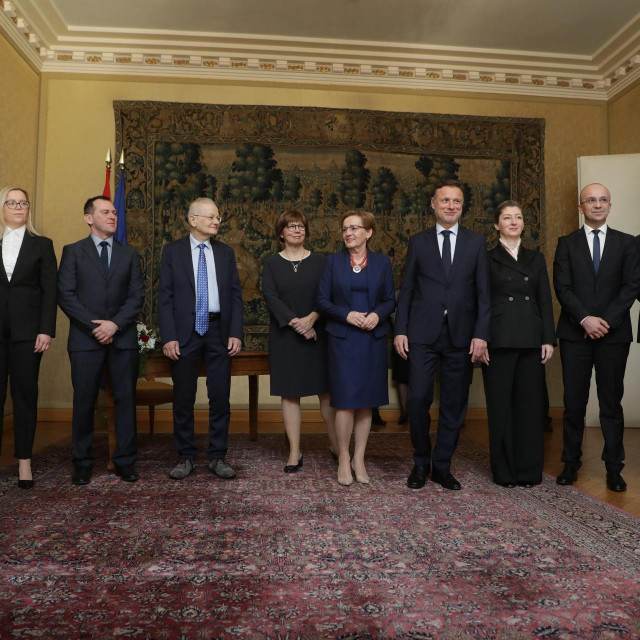 Radovan Dobronić, Gordan Jandroković, članovi DIP-a