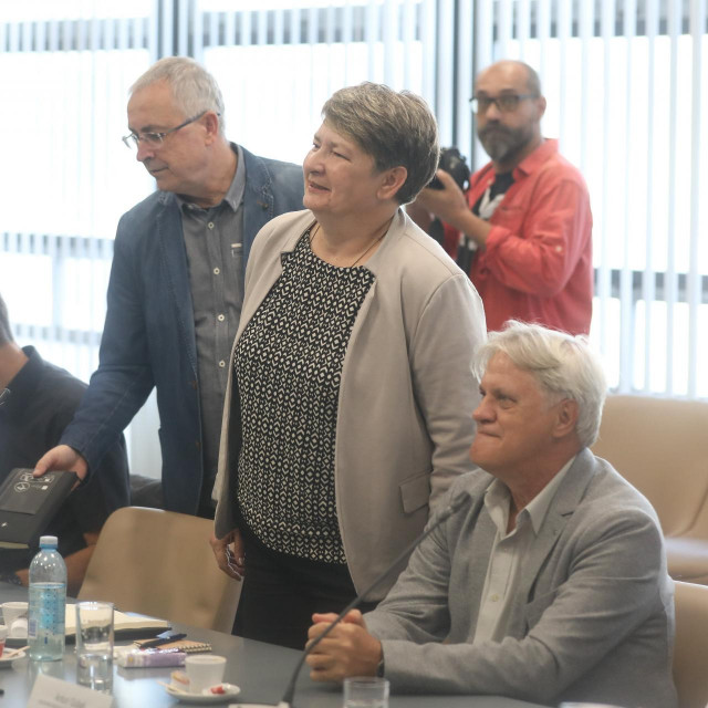Nada Lovrić