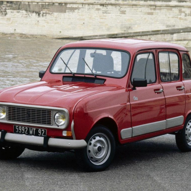 Renault 4