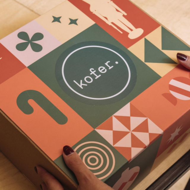 Kofer box.