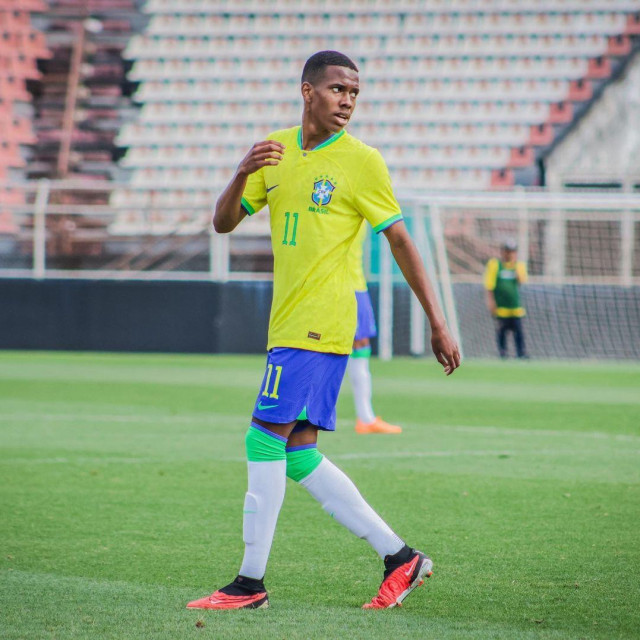 Estevao Willian
