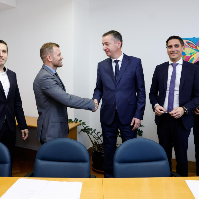 Uroš Verbovšek, Andraž Tuš, Fabris Peruško, Tomislav Kramarić i Hrvoje Bošnjak