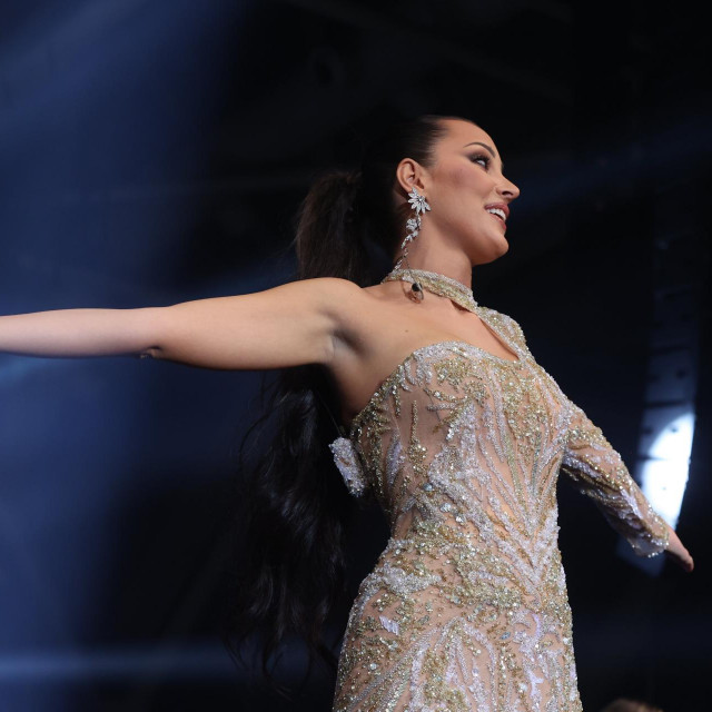 Aleksandra Prijović održala je koncert u Sarajevu u sklopu turneje ‘Od istoka do zapada‘