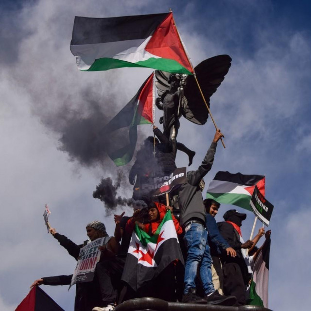 Ilustracija, prosvjed za Palestinu u Londonu