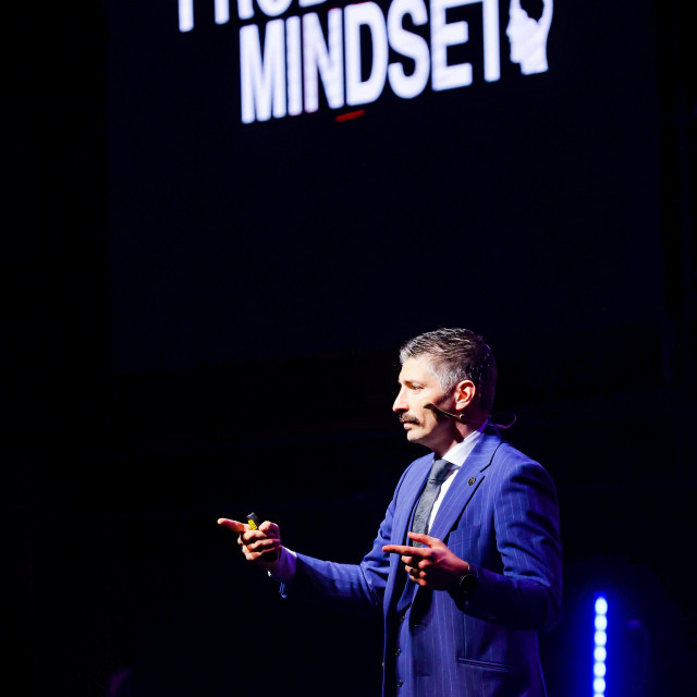 Konferencija Prodajni mindset: The Wolf Strikes Again.
Na fotografiji: Ognjen Bagatin.
 
