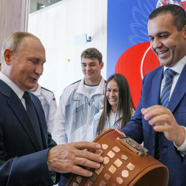 Vladimir Putin i Umar Kremlev