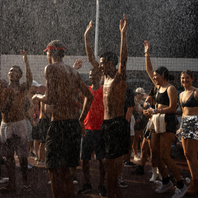 Obožavatelji čekaju koncert Taylor Swift u Rio de Janeiru