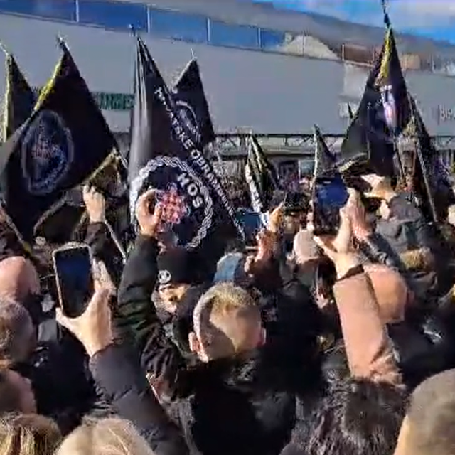 HOS-ovci u Koloni sjećanja