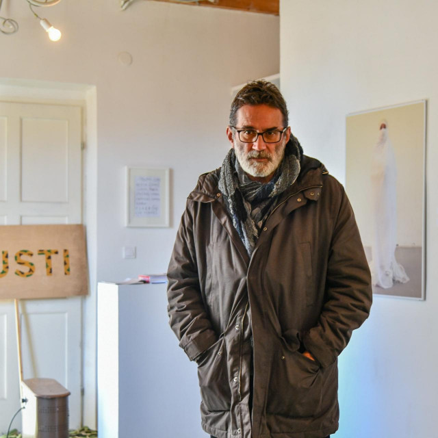 Slaven Tolj