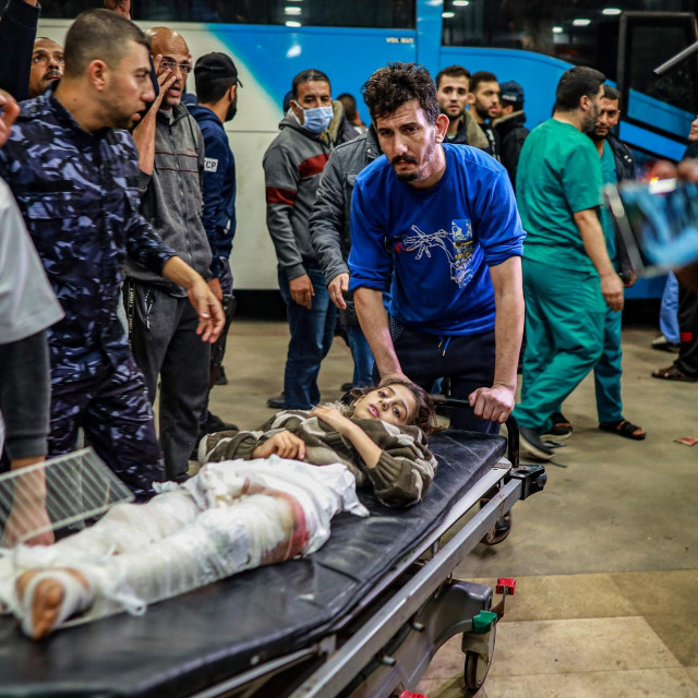 Evakuacija iz bolnice Indonezija