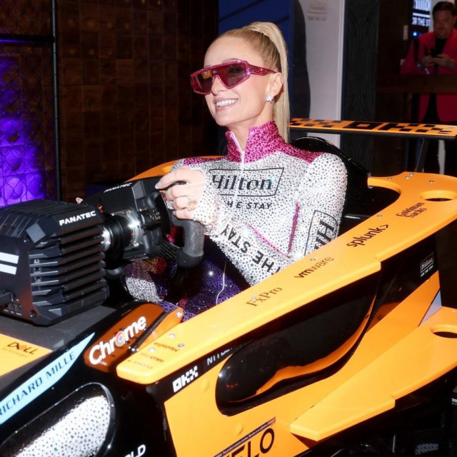 Paris Hilton 