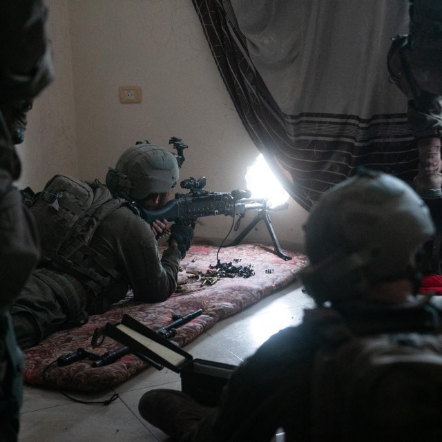 Prizori iz Gaze, na fotografiji su izraelski vojnici