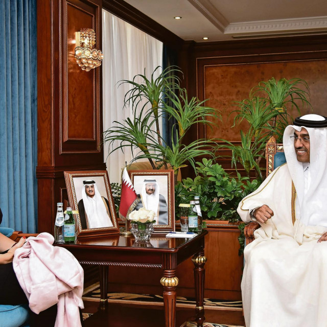 Ali bin Samikh al-Marri na sastankom s Evom Kaili 