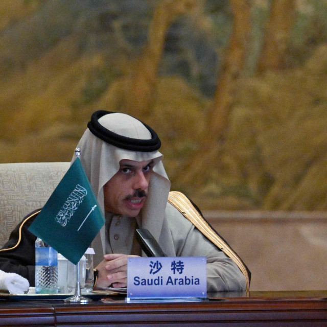 Saudijski šef diplomacije princ Faisal bin Farhan Al Saud