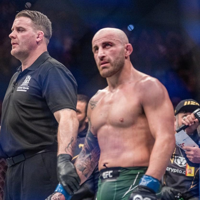 Islam Makhachev (lijevo) vs. Alexander Volkanovski (desno)