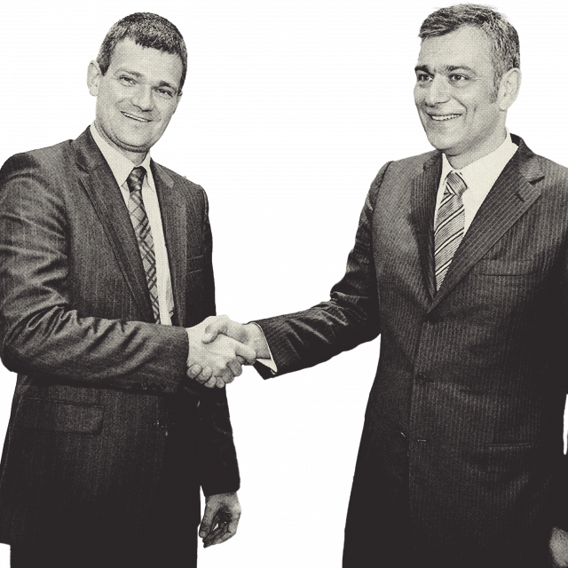 Tomaž Berločnik i Emil Tedeschi nakon potpisivanja ugovora o prodaji