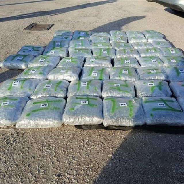 Ilustracija, zaplijena marihuane