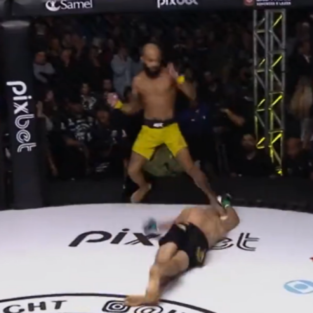 Nokaut na Jungle Fight 122