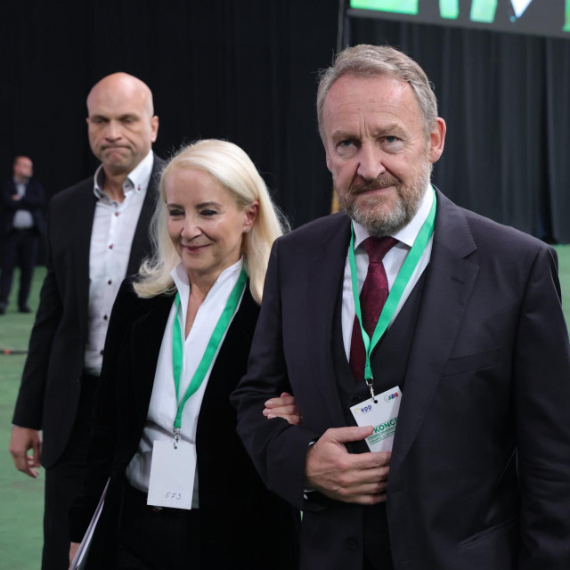 Sebija i Bakir Izetbegović
