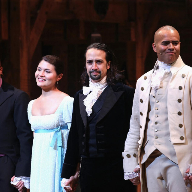 Leslie Odom; Jr., Phillipa Soo, Lin-Manuel Miranda i Christopher Jackson, ”Hamilton”, Broadway, Richard Rodgers Theatre, New York, 2015.
