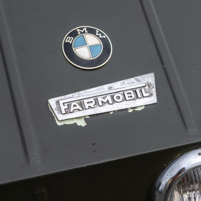 BMW Farmobil 700