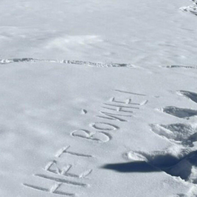 Nepoćudni zapis u snijegu